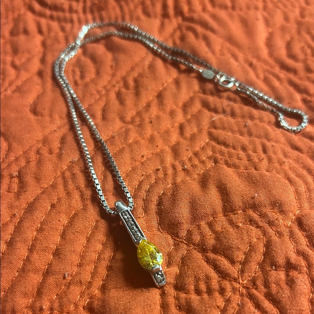 Elegant Sterling Silver and Citrine  Pendant Necklace‎